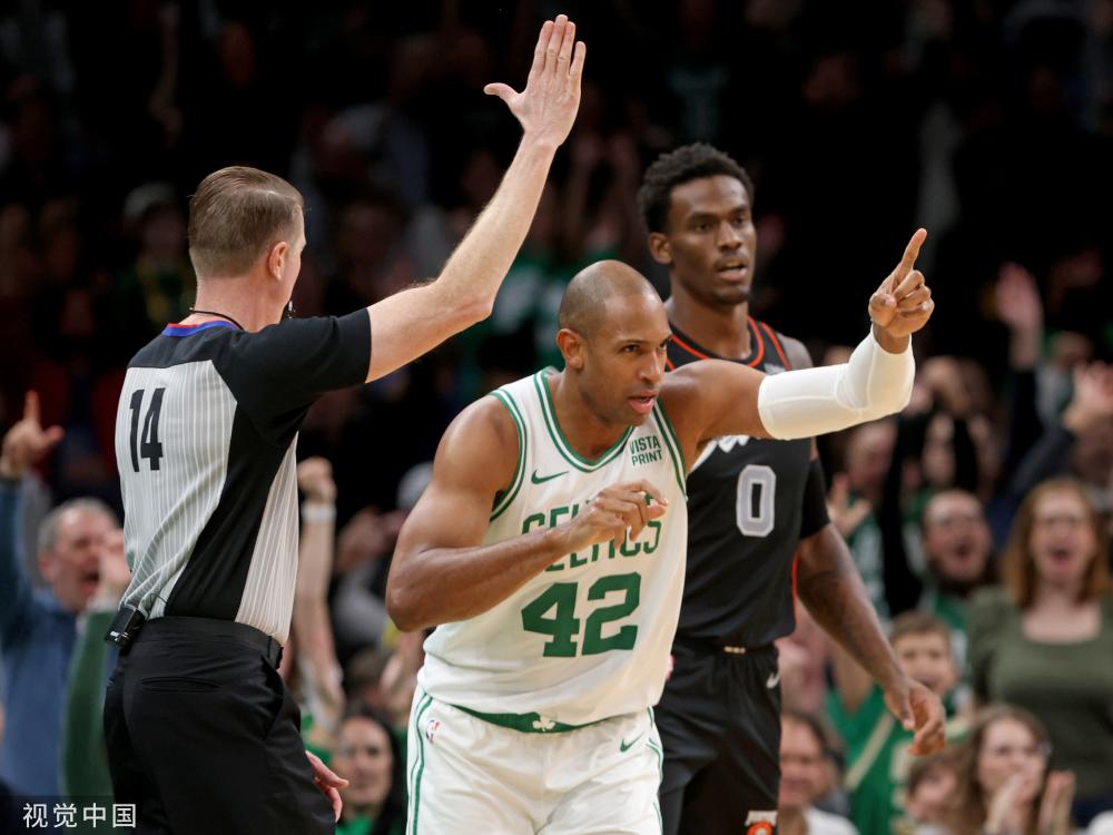 在被迫应战 在被迫应战