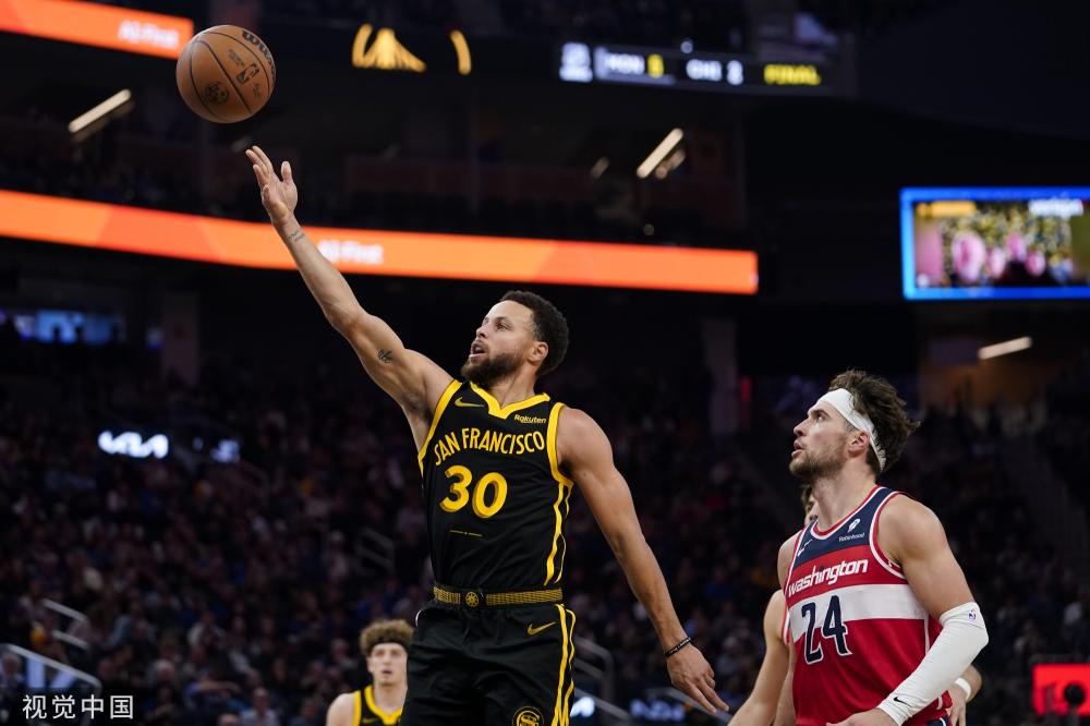 比赛之外更 比赛之外更