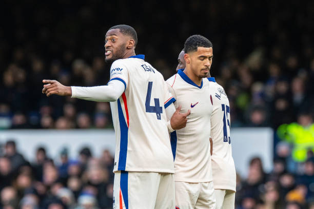 对抗中逐渐 对抗中逐渐